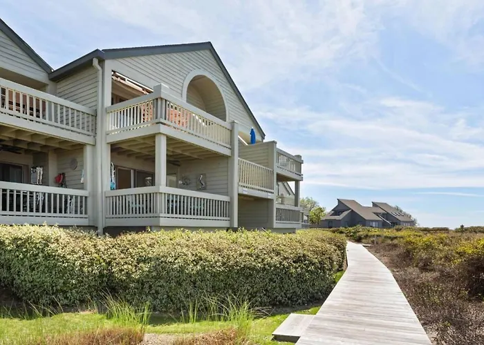 1315 Pelican Watch | Beachfront 1St-Floor Beachfront - Sale