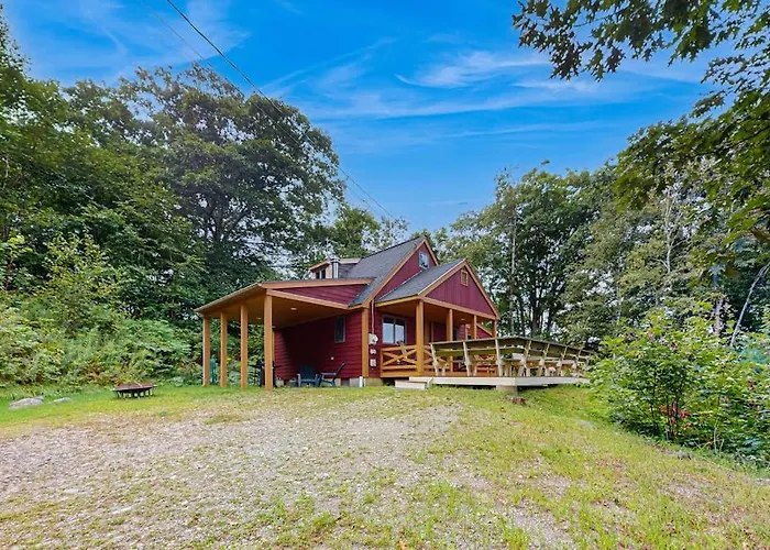 Beautiful Hilltop Home With Deck & View Of Penobscot Bay - Near Festivals & More