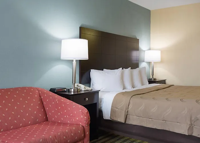 Quality Inn Calhoun North I-75