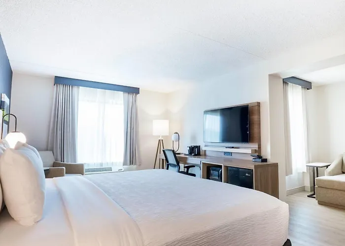 La Quinta By Wyndham Danbury