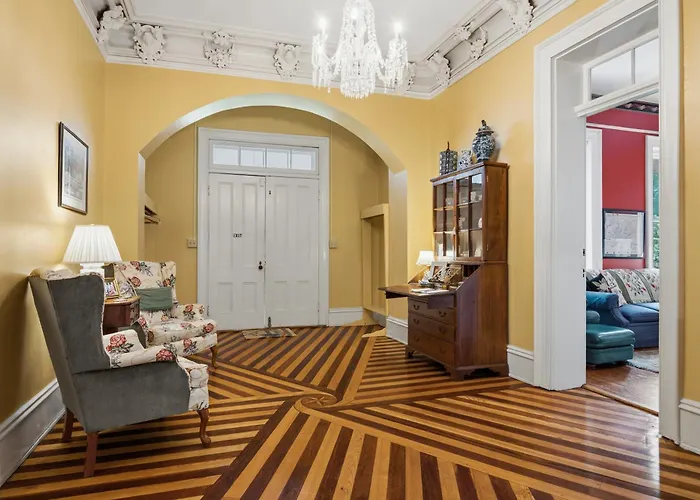 Rockwood Manor Bed & Breakfast