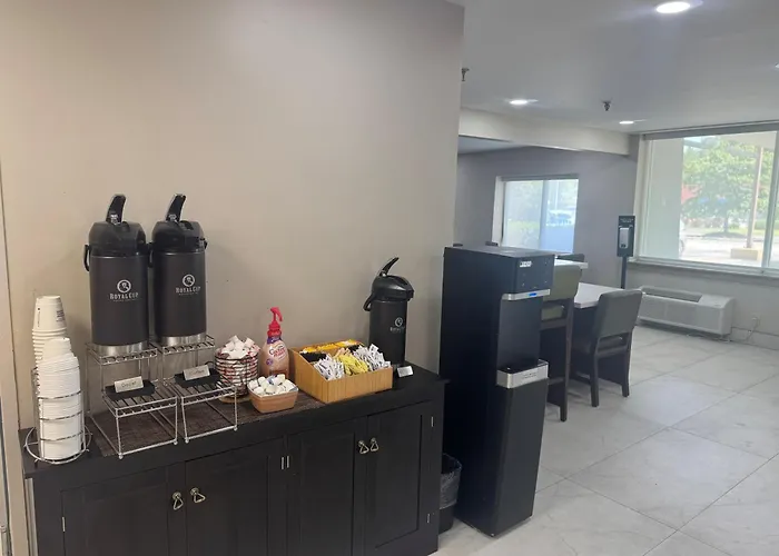 La Quinta Inn By Wyndham Auburn Worcester