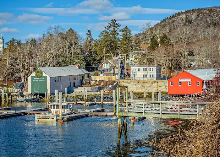 Waterfront Duplex, Walkable, Harbor Views, Ac, Dog Friendly