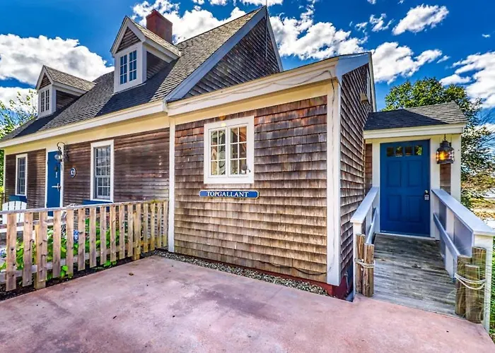 Elegant Home Right In Town With Gorgeous Water View, Deck & Interior