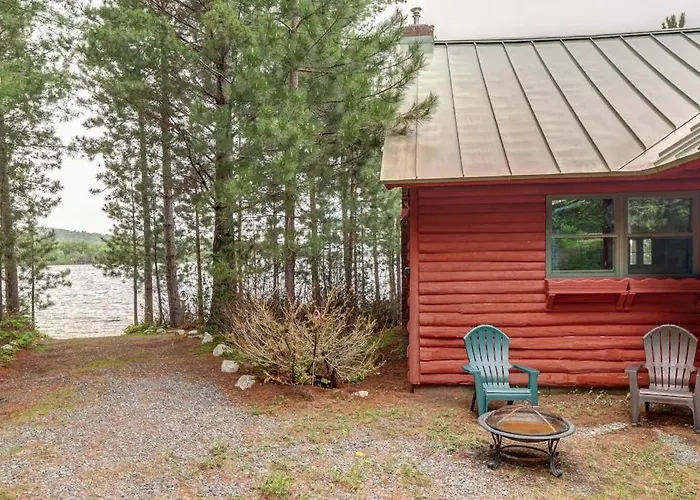 Lakefront Home With Private Dock, Pebble Beach & Enclosed Porch - Dogs Welcome