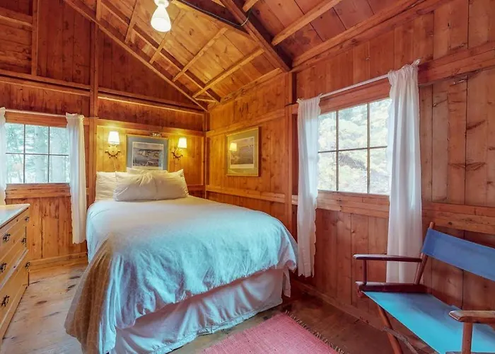 Waterfront Cabin With Ocean View & Private Dock