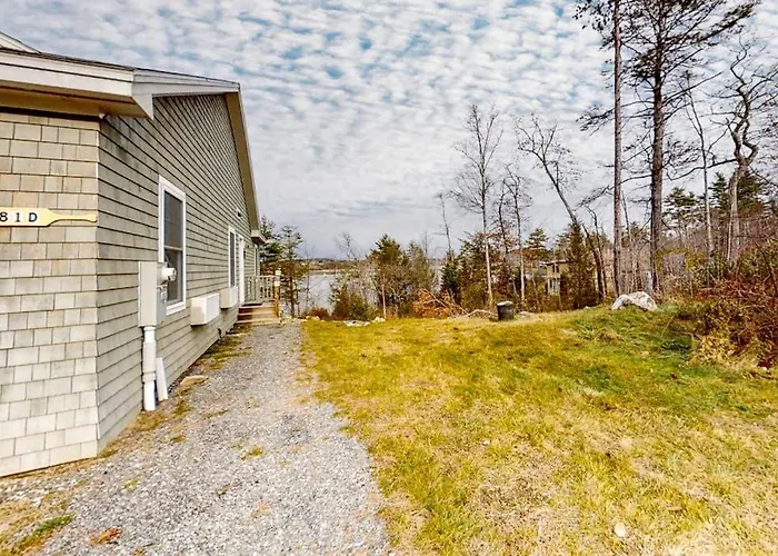 Water-View Condo At Sheepscot Harbour Resort With Deck, Full Kitchen, And Wifi