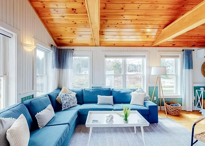 Dazzling Ocean-View House With Fireplace, Deck, Firepit, Central Ac, & W/D