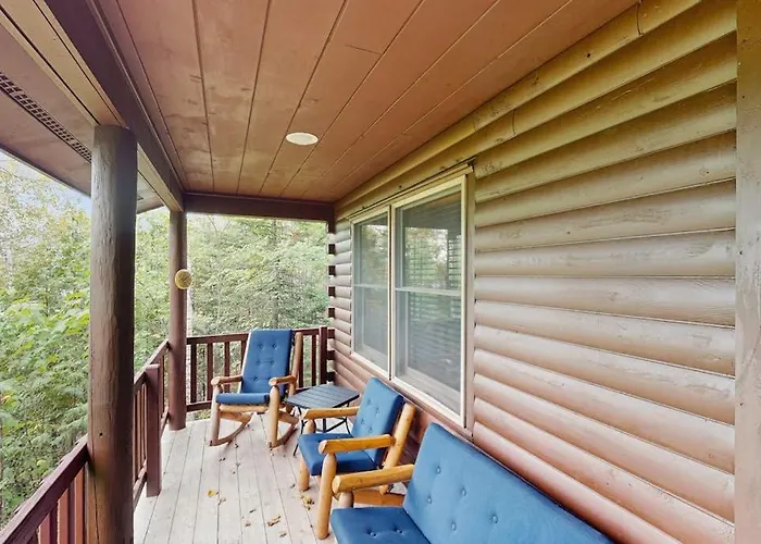 Lakefront Home With Private Dock, Canoe & Kayak, Fast Wifi, And Firepit - Dog Ok
