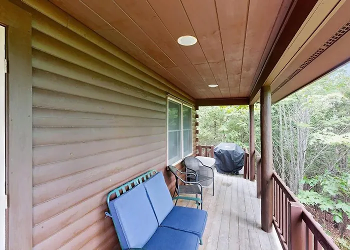 Lakefront Home With Private Dock, Canoe & Kayak, Fast Wifi, And Firepit - Dog Ok