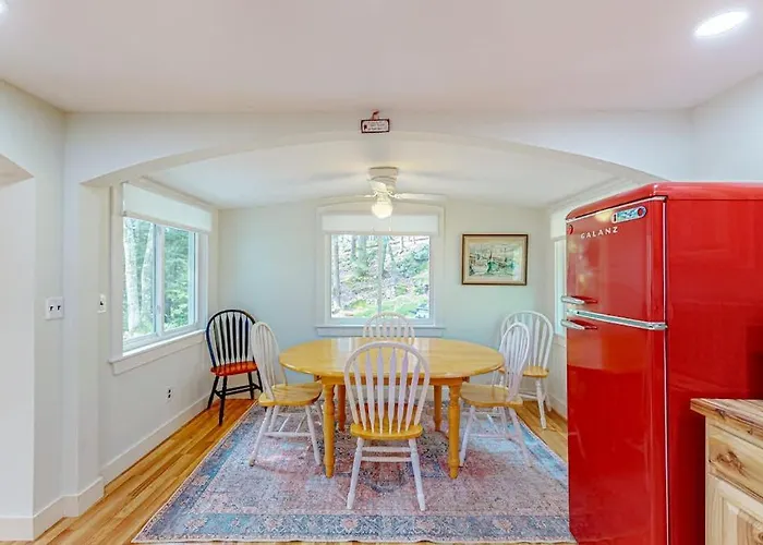 Renovated Home With Water Views, - Dogs Okay