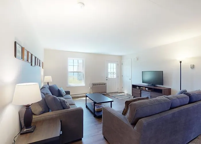 Tranquil Getaway On The Coast With Beach Access, Ocean Views, & Screened Porch