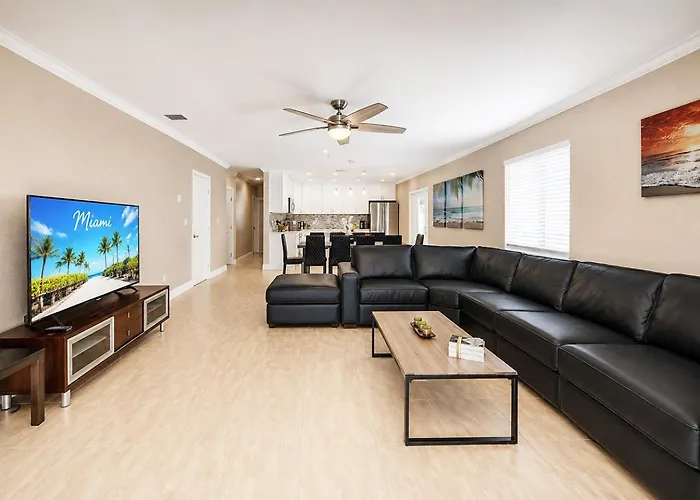 Walk To Hollywood Beach Luxury 4Br Villa