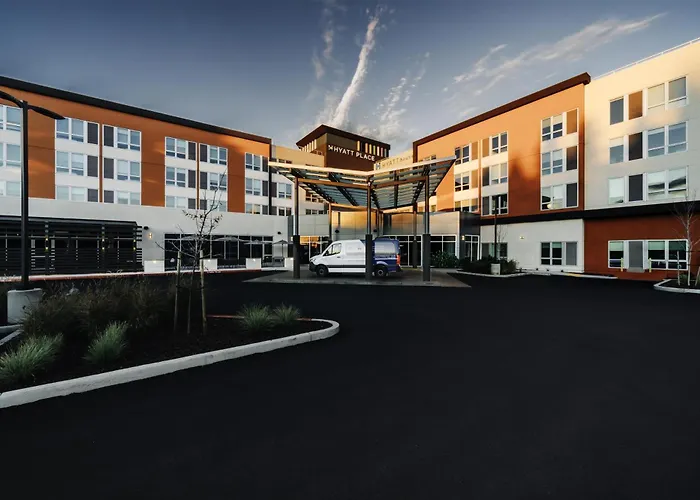 Hyatt Place Sacramento International Airport