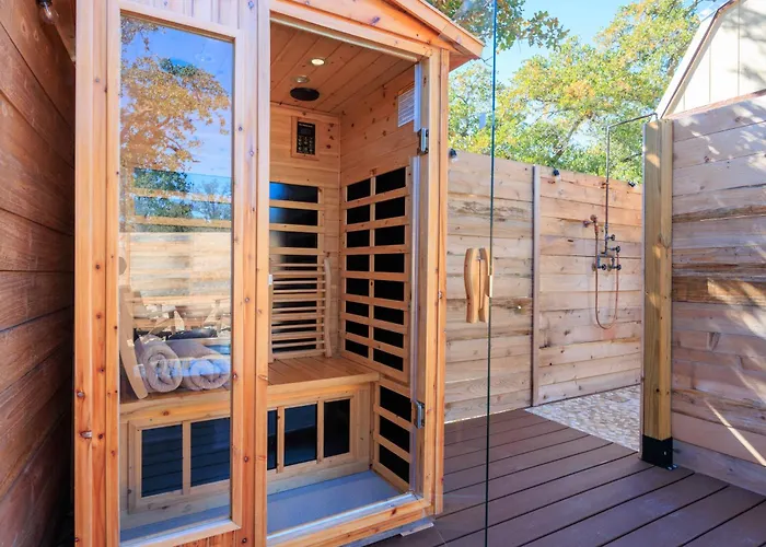Romantic Tiny Luxury Retreat W Heated Pool, Sauna N Outdoor Shower In Wimberley 10 Acres