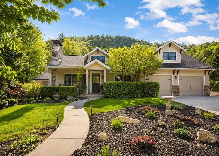 Golden Acres Ranch Hot Tub+Gameroom+Creek & Wifi