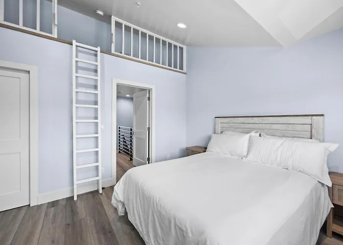 Seascape Ocean View Condo