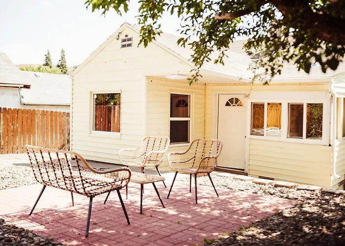 The Stardust Cottage Near Downtown Klamath Falls