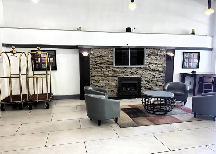 Ramada By Wyndham Birmingham Airport