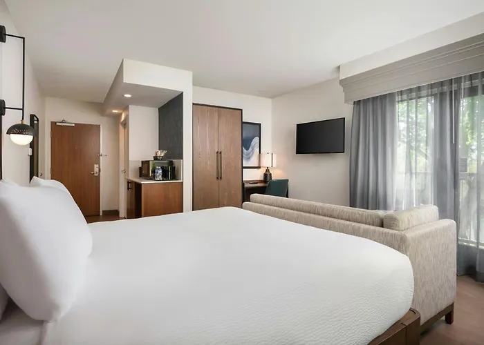 Courtyard By Marriott New Braunfels River Village