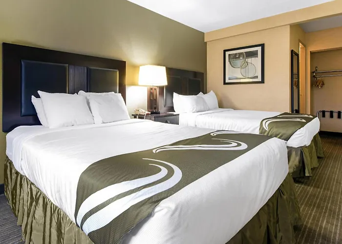 Quality Inn & Suites Charleston - Civic Center