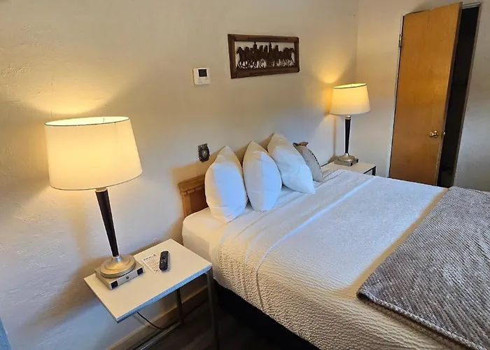 Alpine Trail Ridge Inn