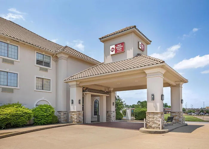 Best Western Plus Southpark Inn & Suites