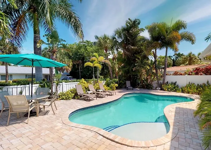 Blue Wave Villa East