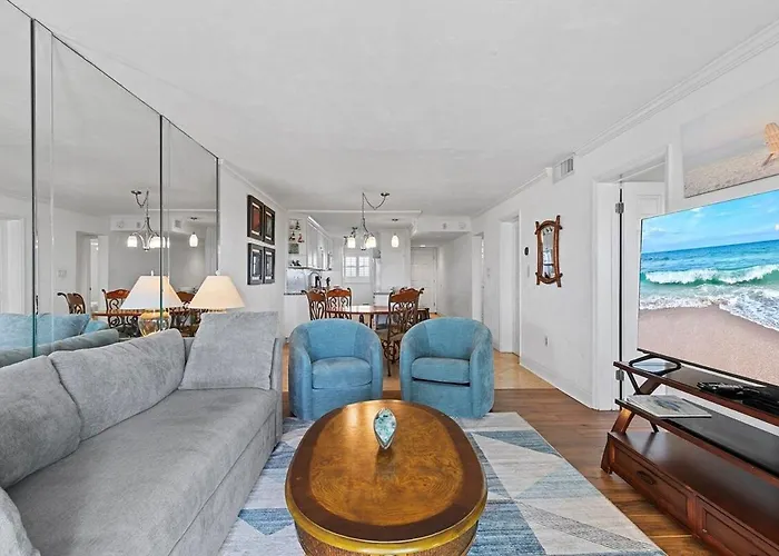 404 - 2/2 Ocean View Gem