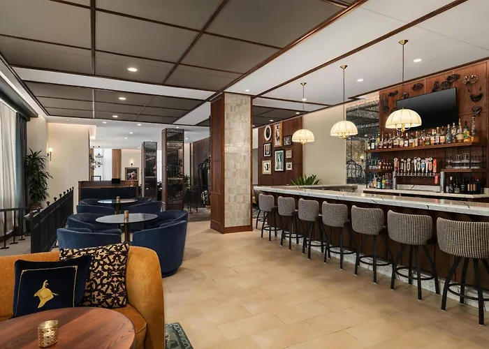The Peregrine Omaha Downtown Curio Collection By Hilton