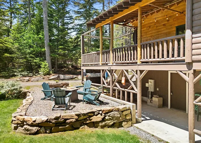 Amazing All-Season Sprucewold Cabin W/ Private Beach Club Access Dog-Friendly