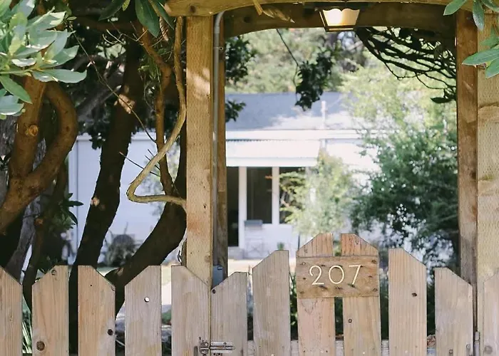 Rock Rose Cottage