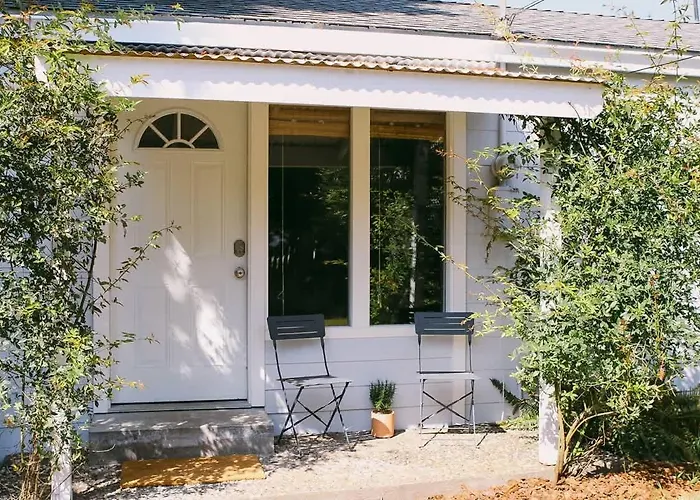 Rock Rose Cottage