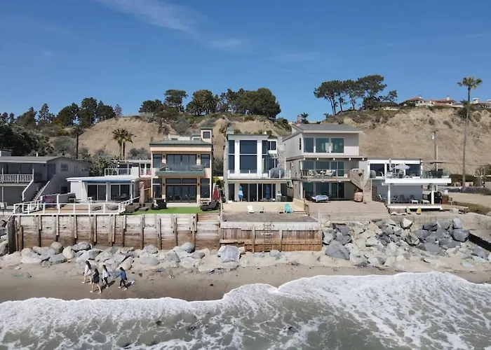 Ocean Front - Stunning Views- Vacation Paradise!!