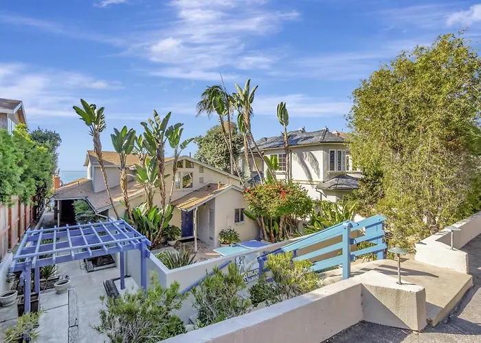 Ocean Front Beach House! Private Stairs To Sand!