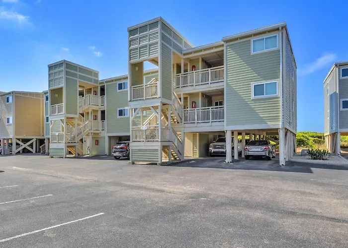 Barefeet Retreat By Oak Island Accommodations