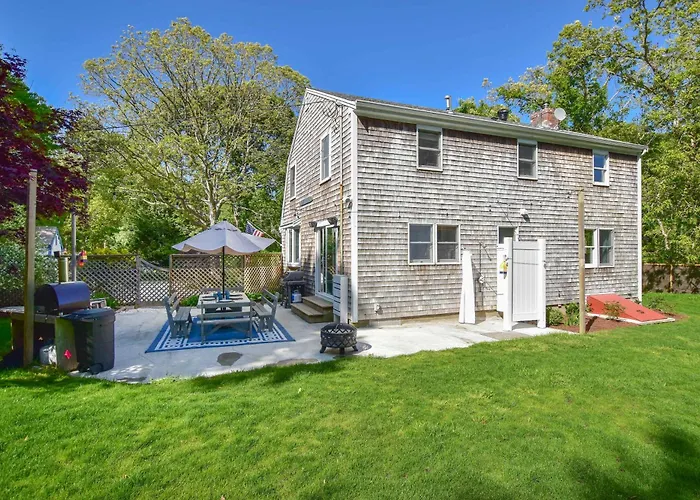 Stunning Home With Wet Bar Dog Welcome!