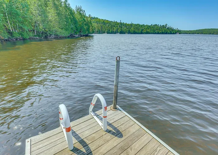 Family Lutsen Lakefront Cabin Near Skiing & Trails