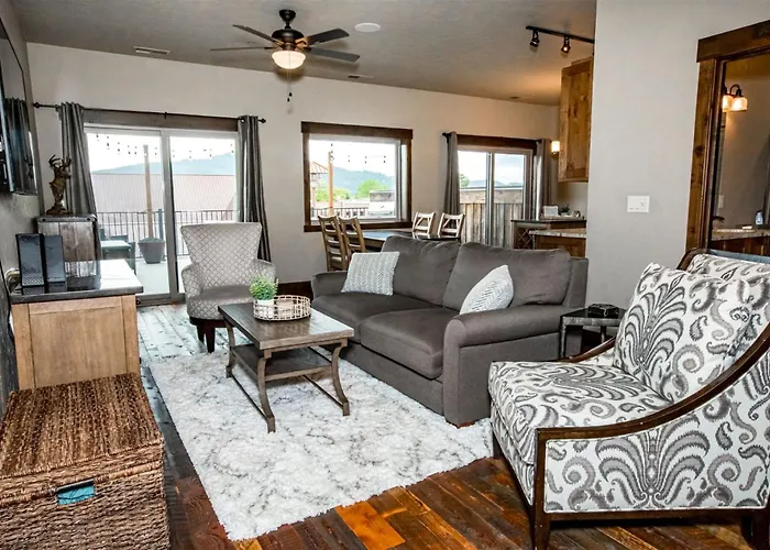 Cana Loft 302