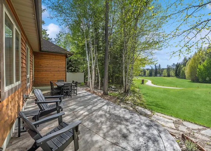 Meadow Lake Villa