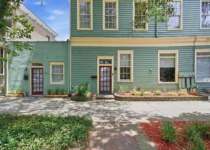 Walk To It All In Downtown, Double King Beds