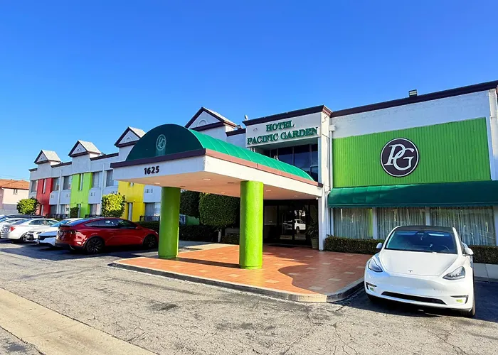 Hotel Pacific Garden