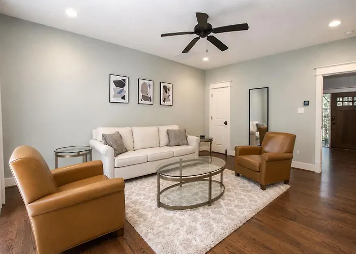 Southern Charm Meets Easy Convenience 5 Mins To Dt