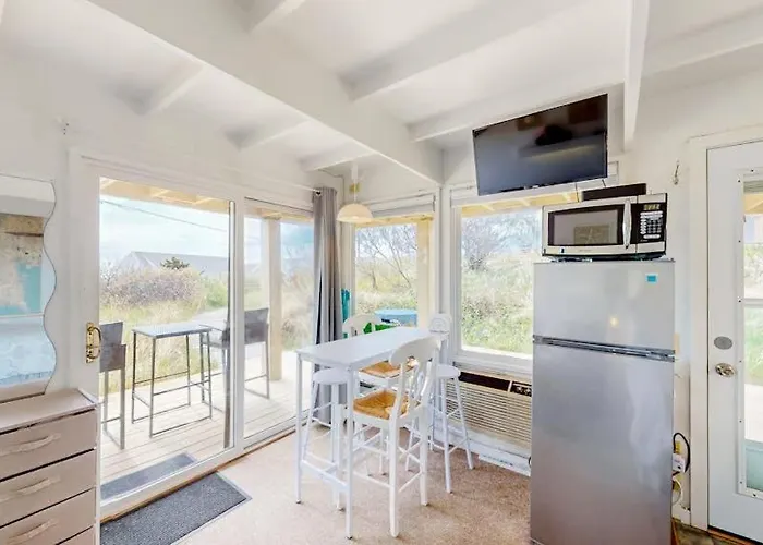Ocean Breeze Retreat