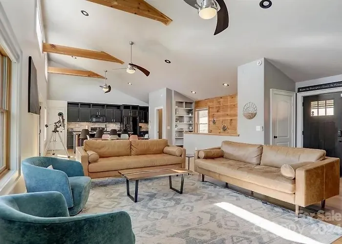 Blackwood Mountain House