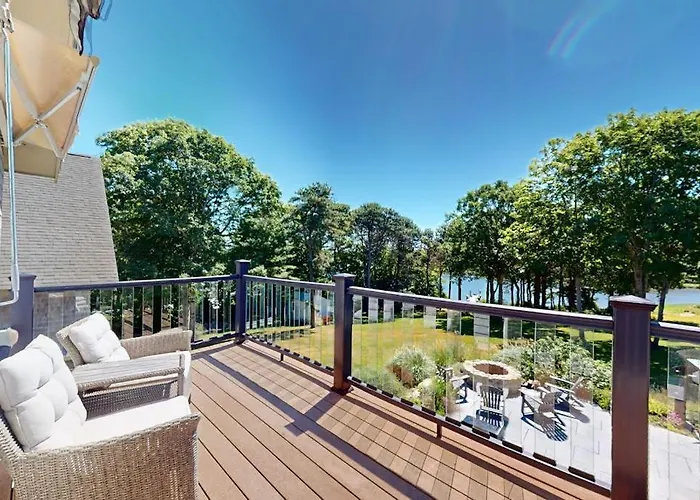 Grand View Getaway