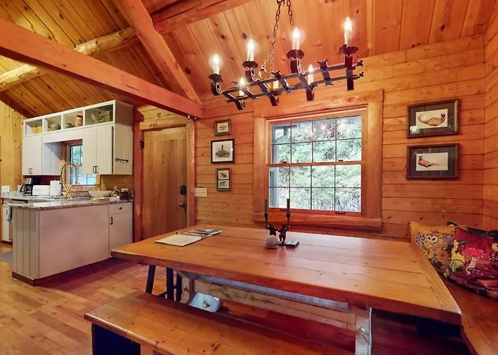 Dancing Bear Cabin