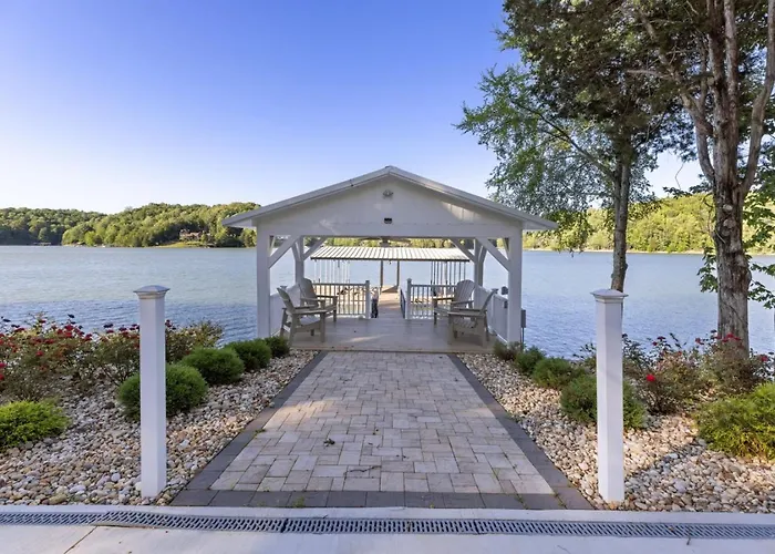 Lake Mansion On The Hill Wpanoramic Views & Dock