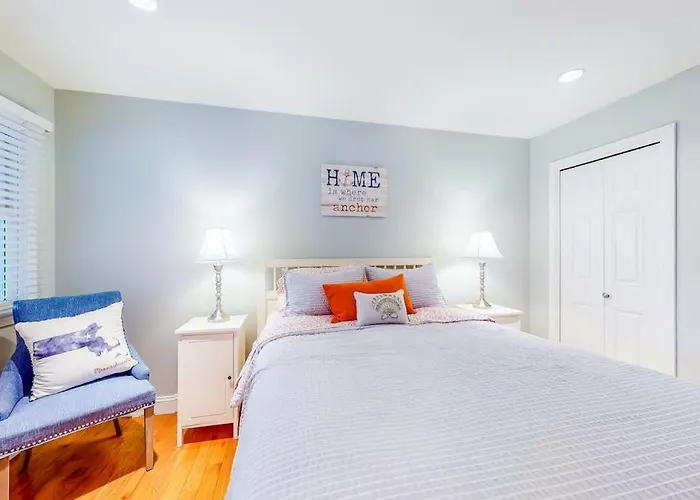 Immaculate Beach Condo