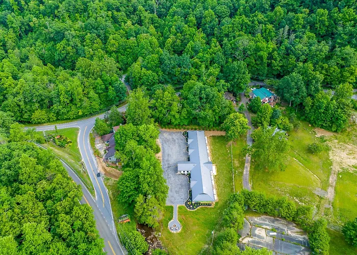 Lodge At Mount Mitchell